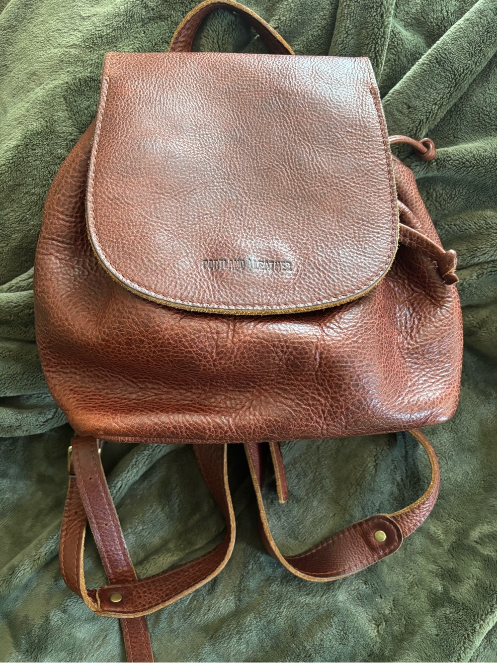 Portland Leather Nutmeg Brown Pebbled Leather Bucket Backpack